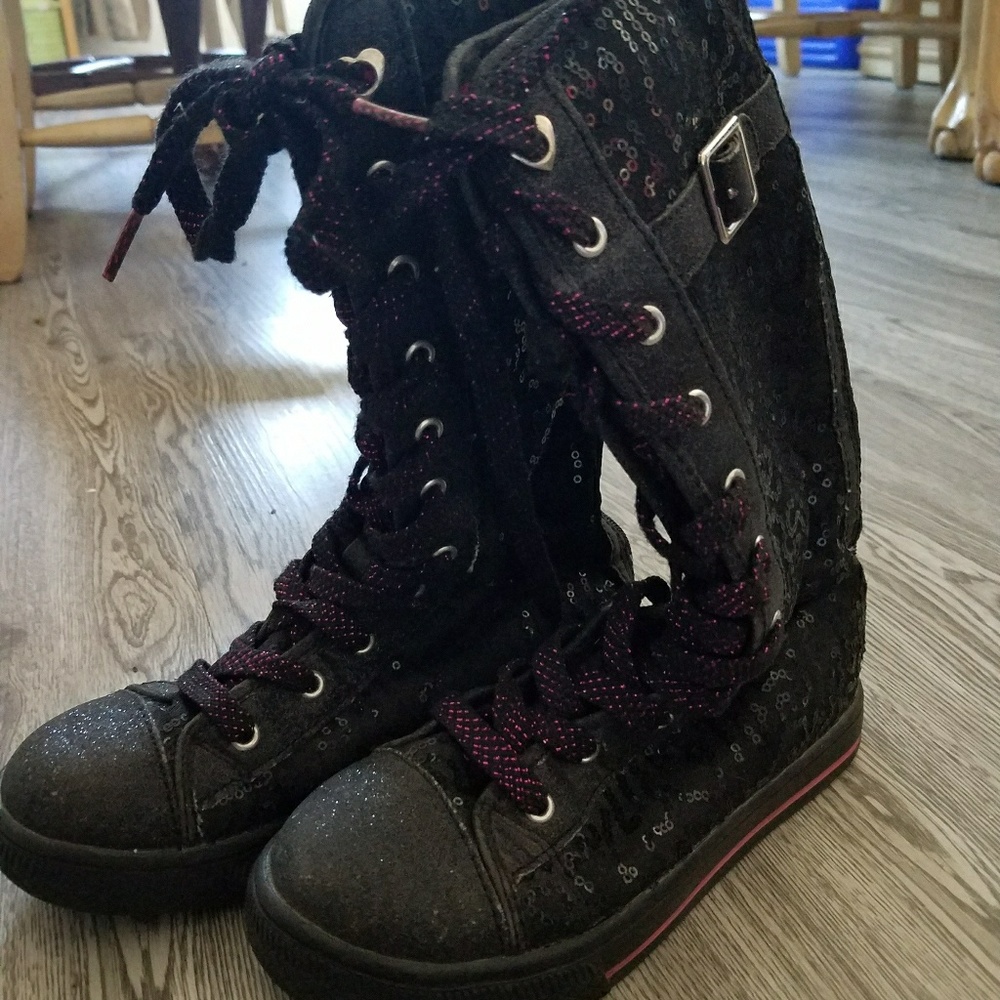 Size 2 black boots
